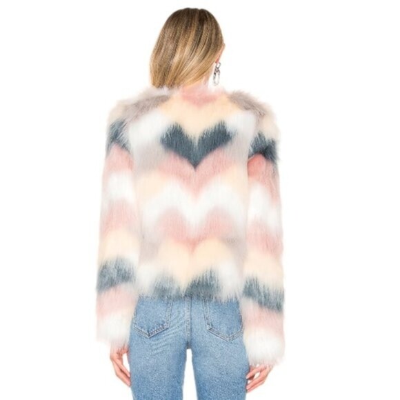 By The Way. Extra Small Shiloh Ivory Multicolored Faux Fur Jacket - Picture 3 of 12